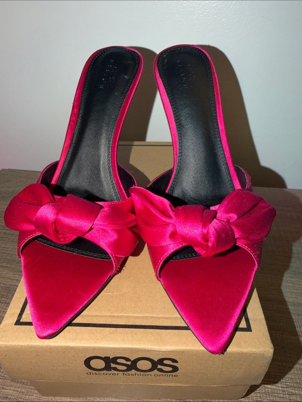 ASOS DESIGN Nester Bow Magenta Satin Mules Heels Size 11